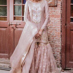 Mohsin Naveed Ranjha Size M